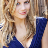 Stephanie Lemelin — Marianne