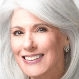 Jamie deRoy — Female Doctor