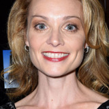 Лиза Бреннер — Debra