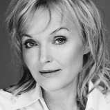 Миранда Ричардсон — Queen Mary