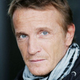 François Montagut — Narrator French version (voice)