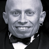 Verne Troyer — Mini-Me