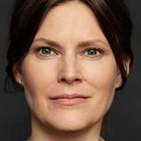 Noemi Besedes — German Movie Star (uncredited)