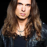 Kiko Loureiro — guitars