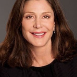 Лорен Шулер Доннер — Nurse