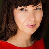 Julie Ménard — La tante - Simone St-Jean