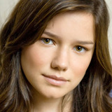 Hanna Mangan Lawrence — Lily (as Hannah Mangan-Lawrence)