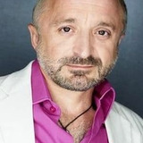 Richard Howland — Irate Pedestrian