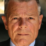 Peter Gannon — Agent Elkins