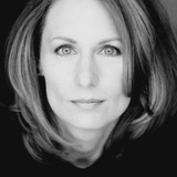 Эйлин Педде — School Nurse