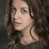 Anna Berentzen — Pizza Waitress