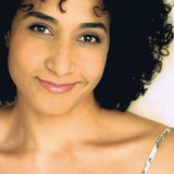 Беллина Логан — Tavern Girl