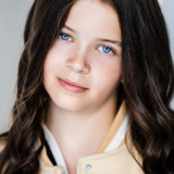 Зои Фиш — Mary Schmeiser