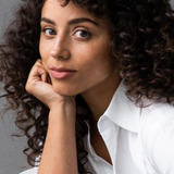 Kiana Madeira — Lindsay