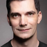 Стефен Блэкхарт — SWAT Captain (uncredited)