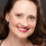 Sarah Zahn — Young Carolyn