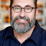 Bob Peterson — Dug / Alpha (voice)