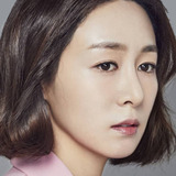 이진희 — Ryu Hwa-young