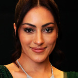 Jeniffer Piccinato — Ava Unnwala