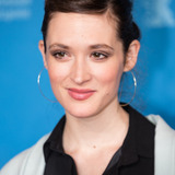 Friederike Becht — Nina