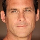 Mike Smith — Harvey's Thug