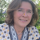 Catherine Bernstein — Self - Interviewer (voice) (archive footage)