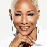 Чармин Ли — Nurse at Hospital