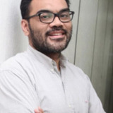 Farishad Latjuba — Bar Owner