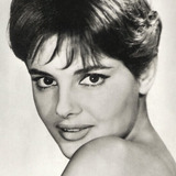 Rossana Podestà — Costanza Varno