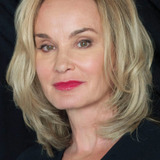 Джессика Лэнг — Sandra Bloom (senior)