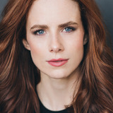 Клер МакКоннелл — Carrie