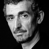 Ángel Solo — Older policeman