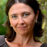 Noni Lewis — Mrs. Girdling (voice)