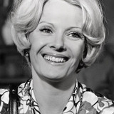 Дельфин Сейриг — Self [archive footage]