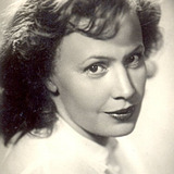 Антонина Максимова — Laura Lafargue