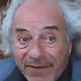 Julian Voloshin — Sam Roth (uncredited)