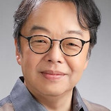 Takumi Yamazaki — Miki (voice)