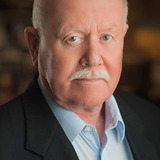 Jack Rigg — Bobby - The Base Camp Radio Operator (uncredited)