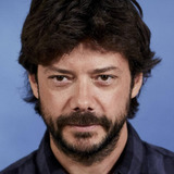 Альваро Морте — Father Sal Tedeschi