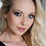 Jana Cova — Debbie Korvich