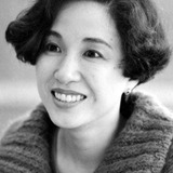 Hideko Yoshida — The Aunt / The Maid