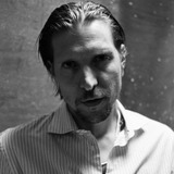Erik Ellington — Himself