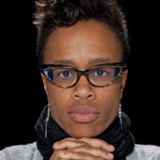 Тоня Грейвс — Thorn's Secretary