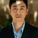 朱亚文 — Father