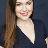 Amanda Day — Physics Student (uncredited)