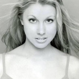 Michelle DiBenedetti — Street Walker (uncredited)