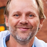 Tomas Villum Jensen — Peter