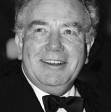 Albert Finney — Kincade