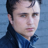 Gattlin Griffith — Robert