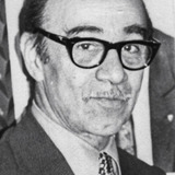 Arşavir Alyanak — Leyla'nın babası